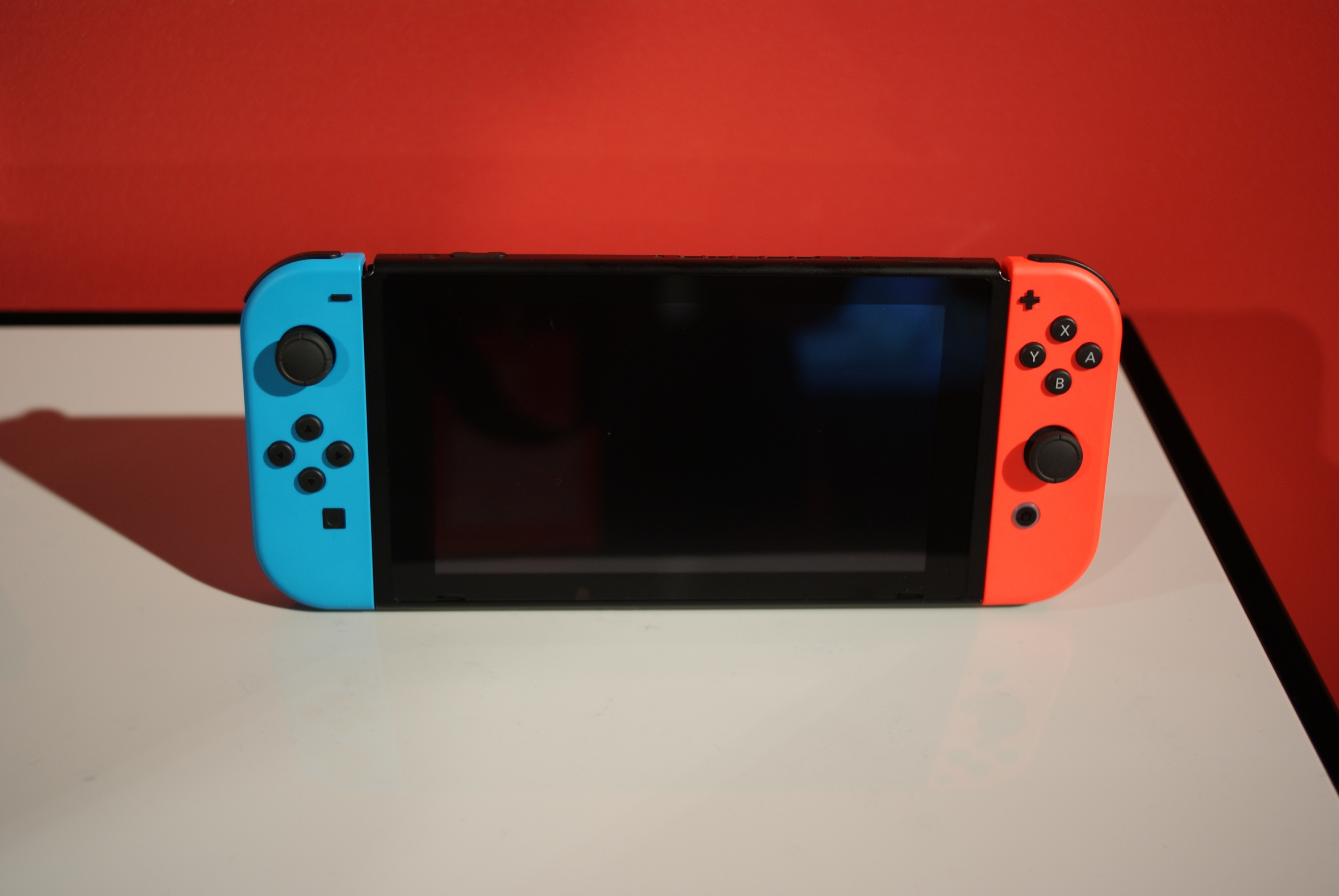 Hoe werkt de Nintendo Switch? Ontdek alle ins en outs! Goedkoop.nl Hoe werkt de Nintendo Switch? Ontdek alle ins en outs! Goedkoop.nl